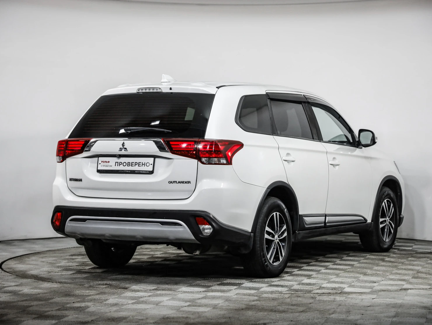 Mitsubishi OUTLANDER, 2019