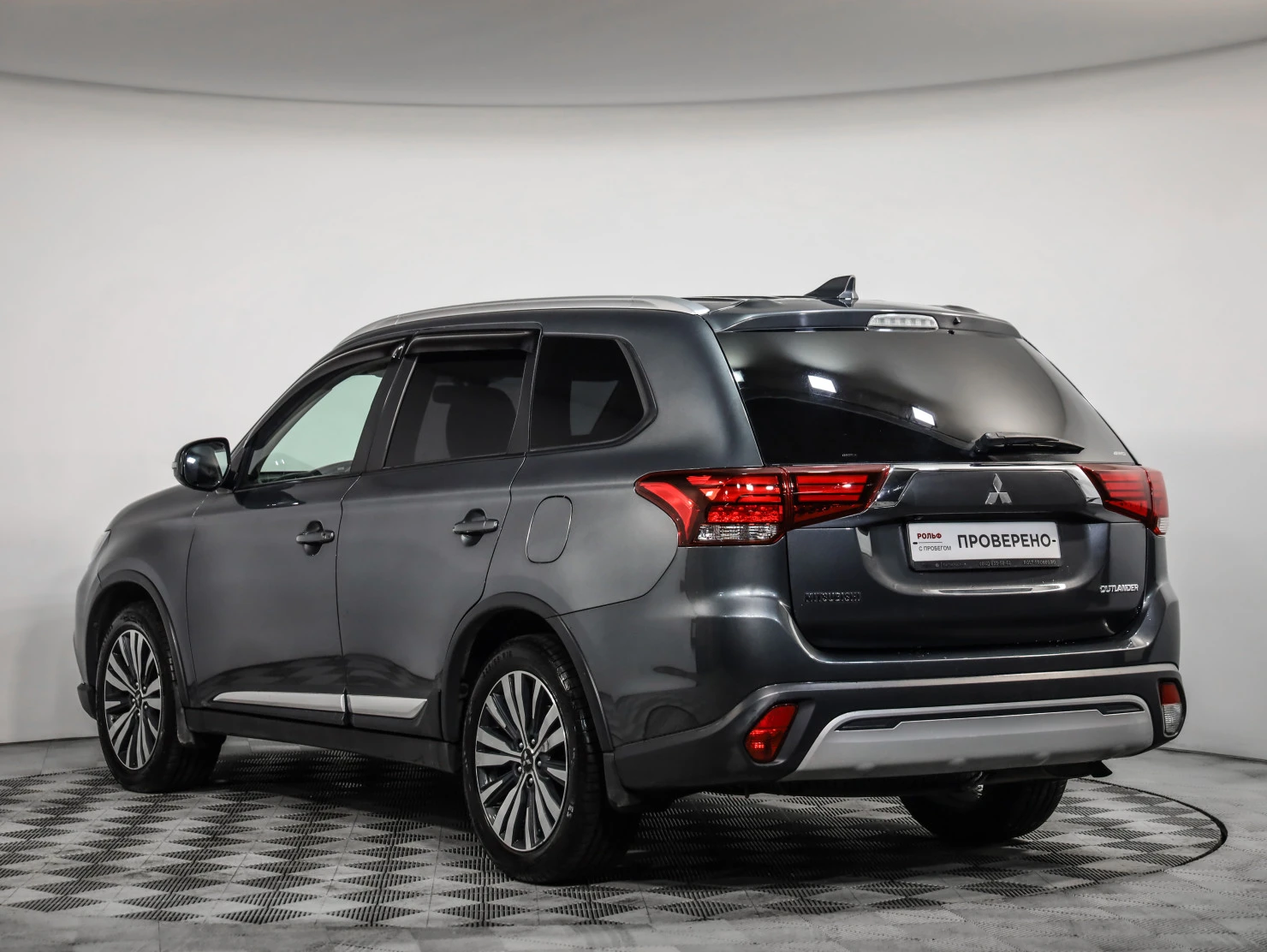Mitsubishi OUTLANDER, 2019