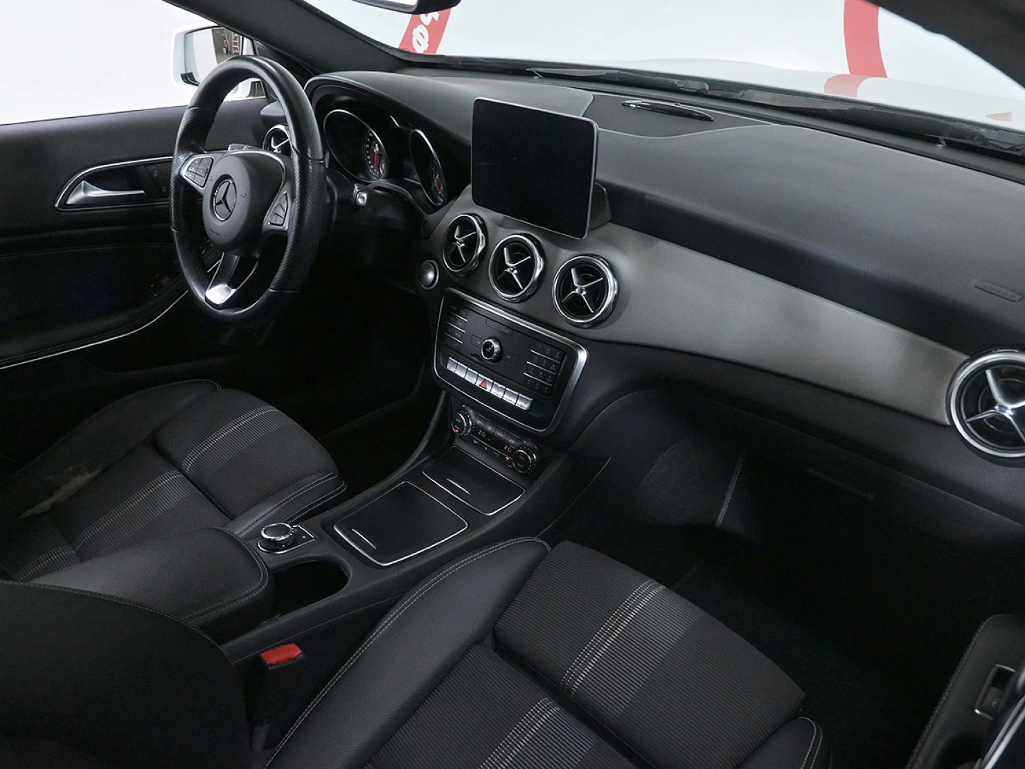 Mercedes-Benz GLA, 2019