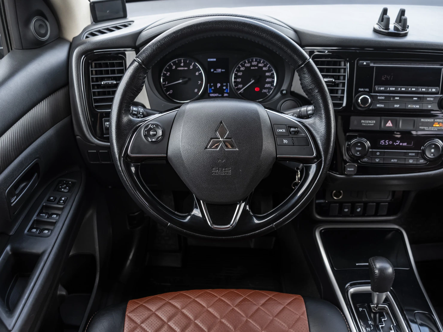 Mitsubishi OUTLANDER, 2018