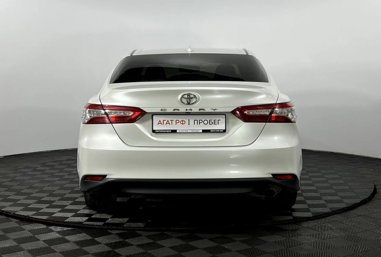Toyota Camry, 2018