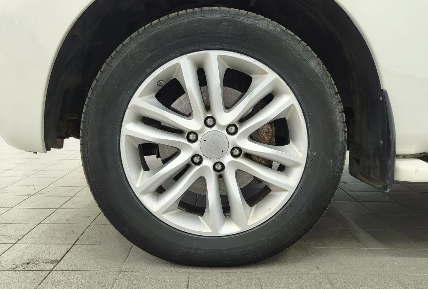 Nissan Patrol, 2011