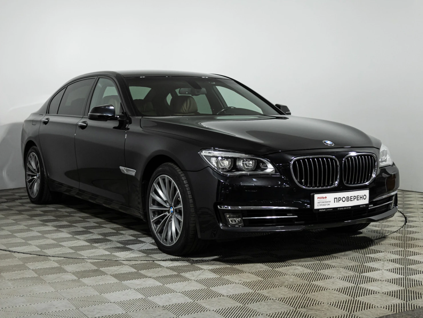 BMW 7 серии, 2014