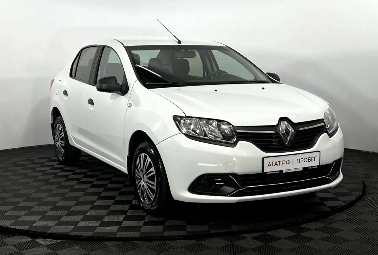 Renault Logan, 2014