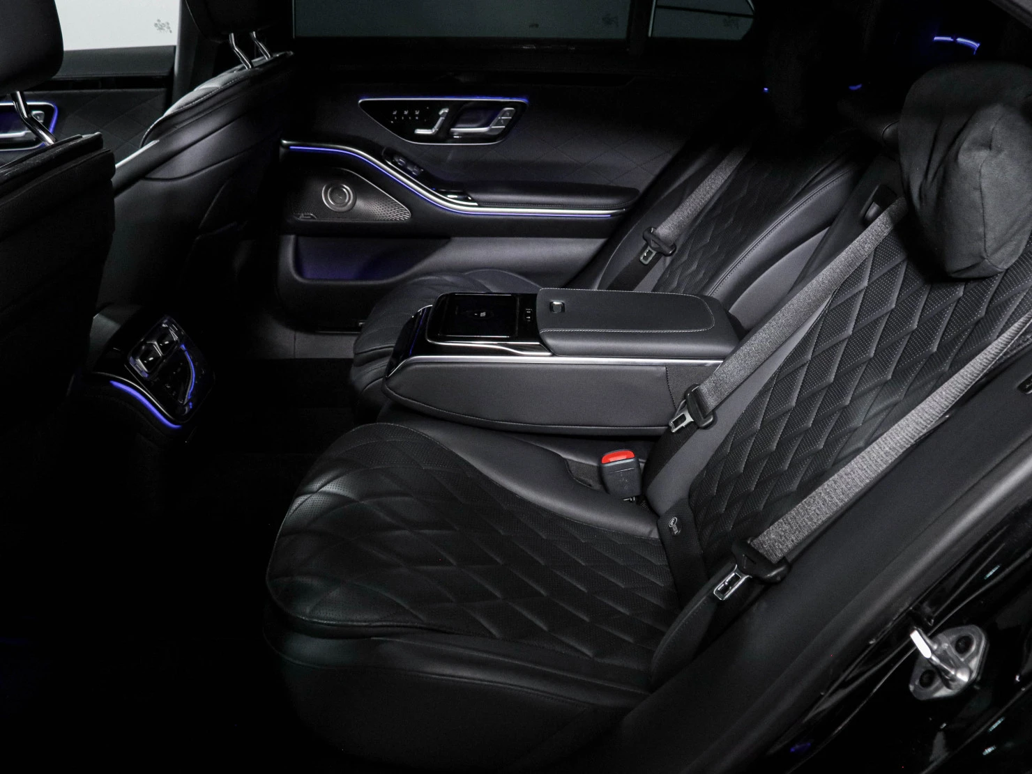 Mercedes-Benz S-Класс, 2023