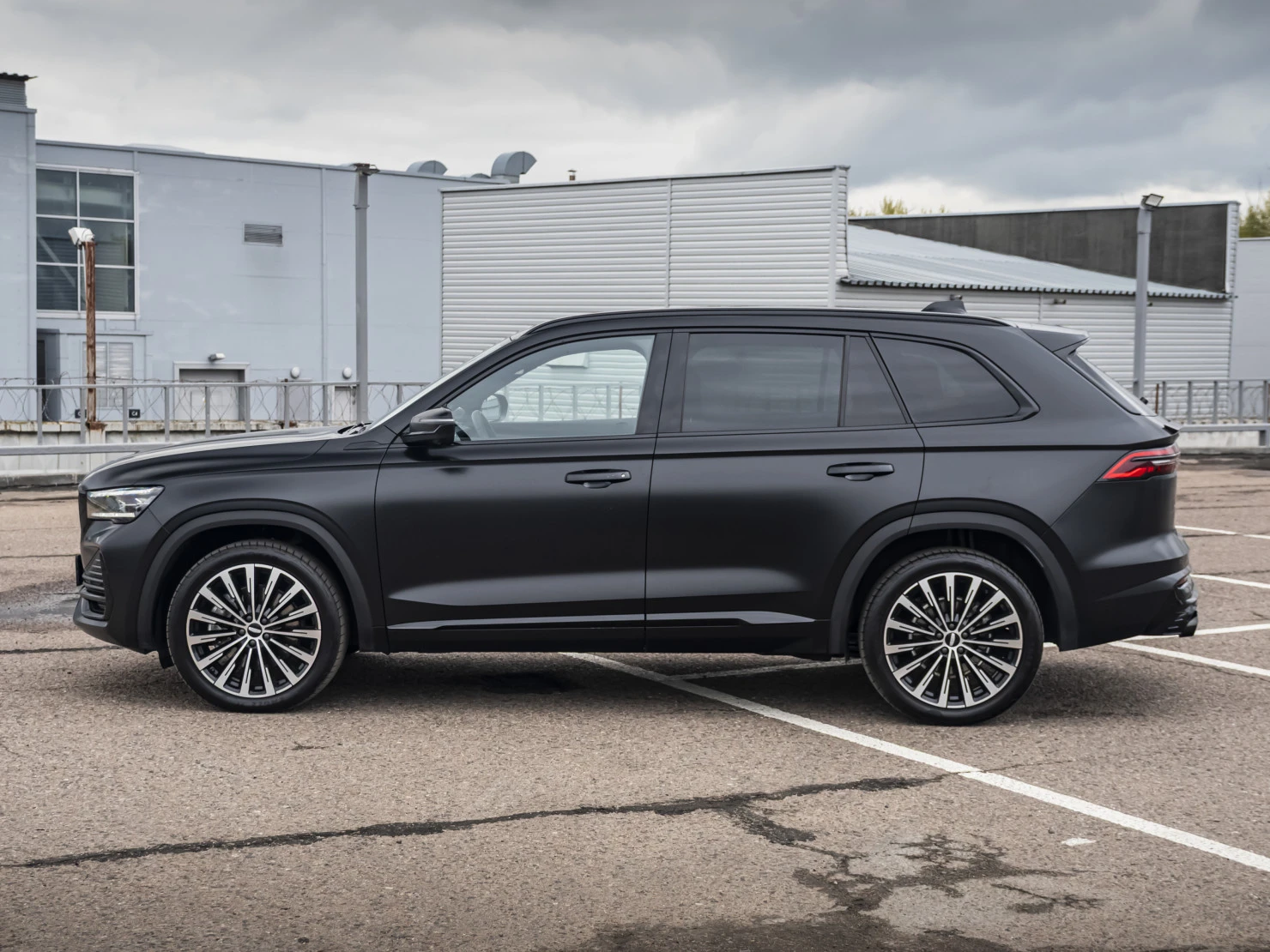 Geely Monjaro, 2025