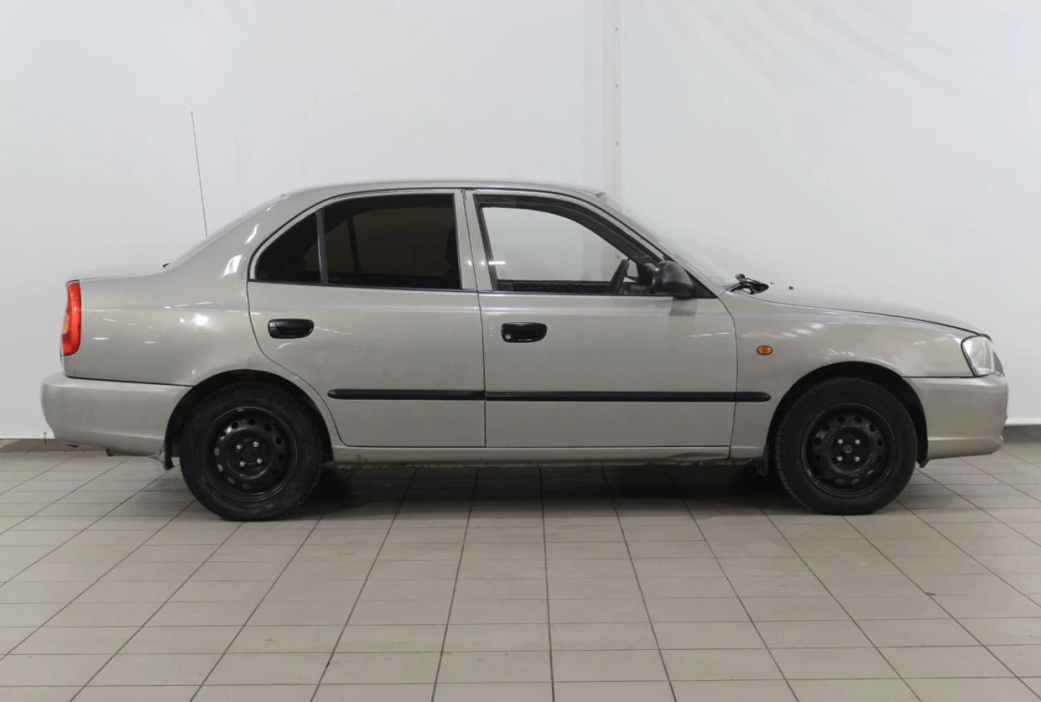 Hyundai Accent, 2008