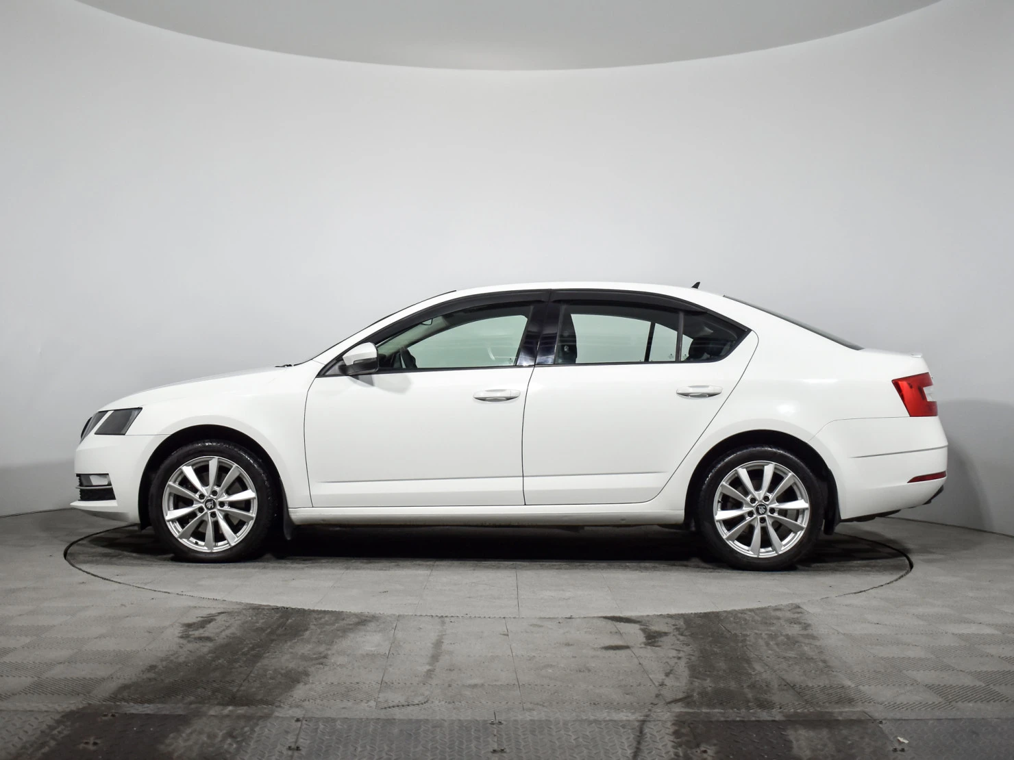 ŠKODA OCTAVIA, 2018