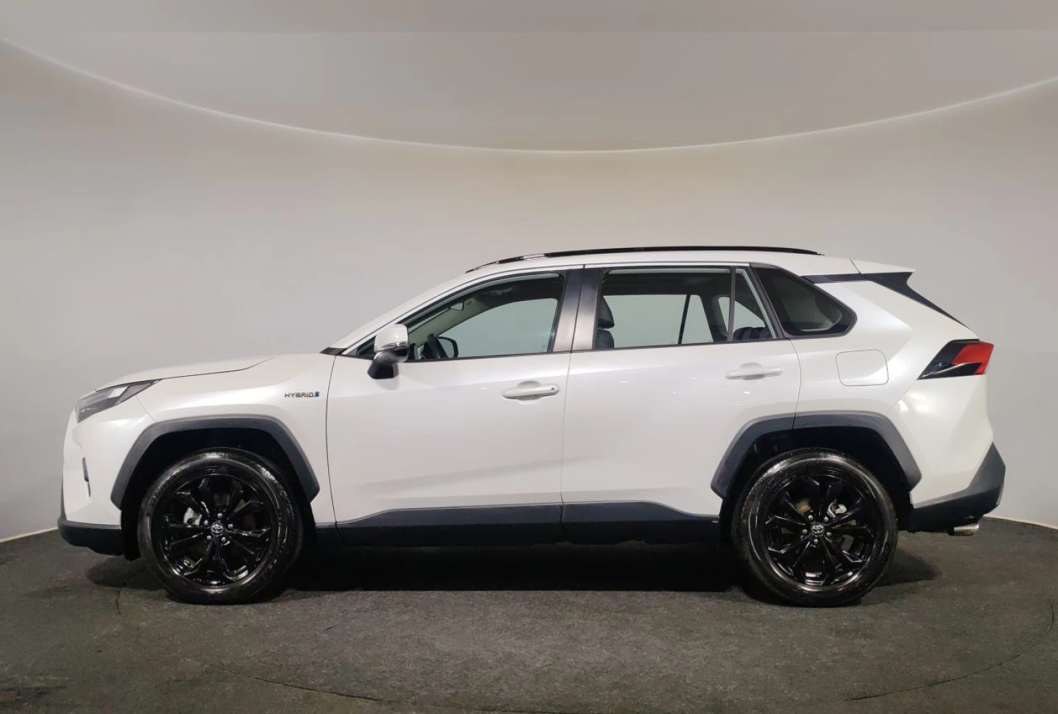 Toyota RAV4, 2025