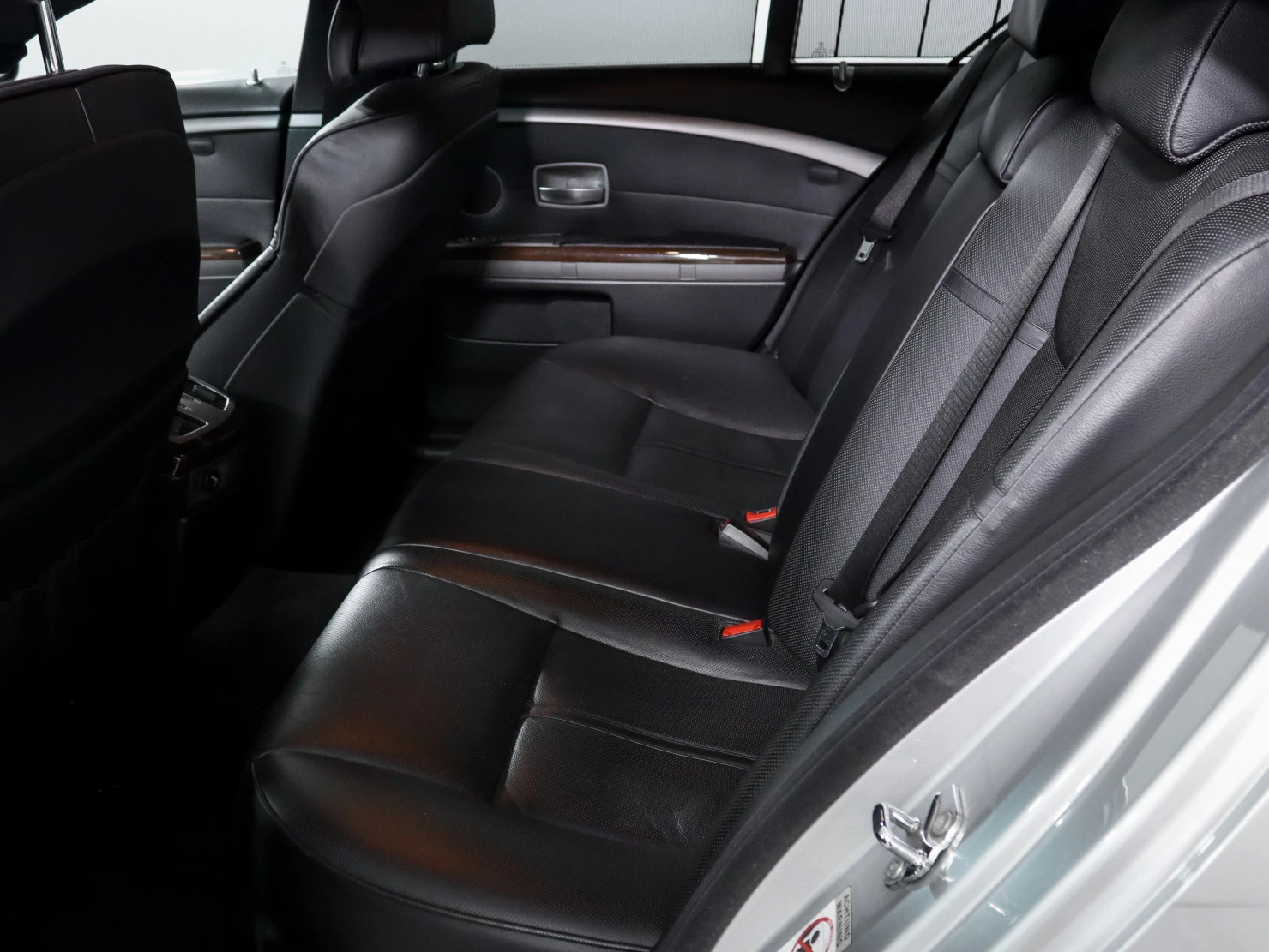 BMW 7 серии, 2002