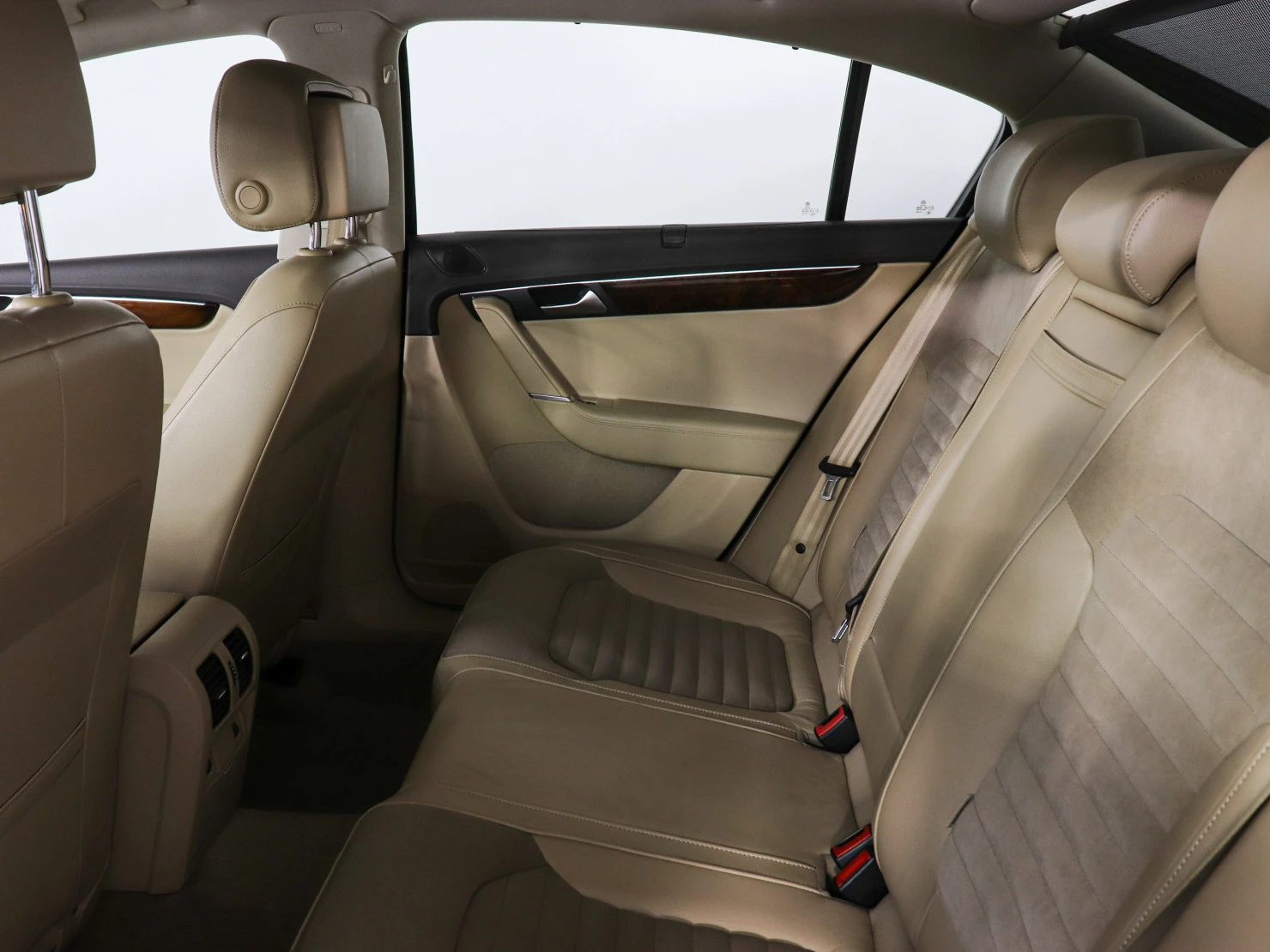 Volkswagen Passat, 2012