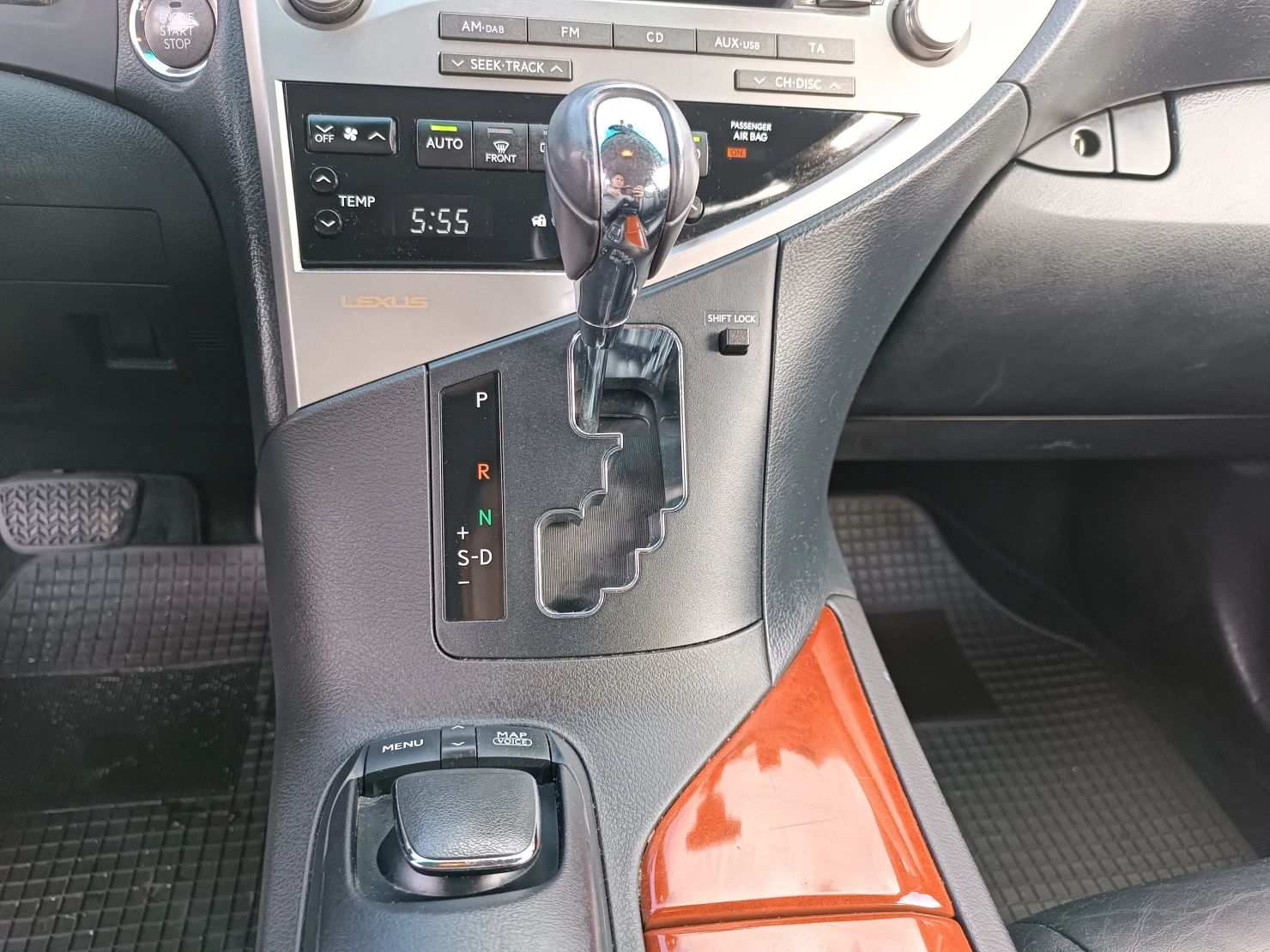 Lexus RX, 2011