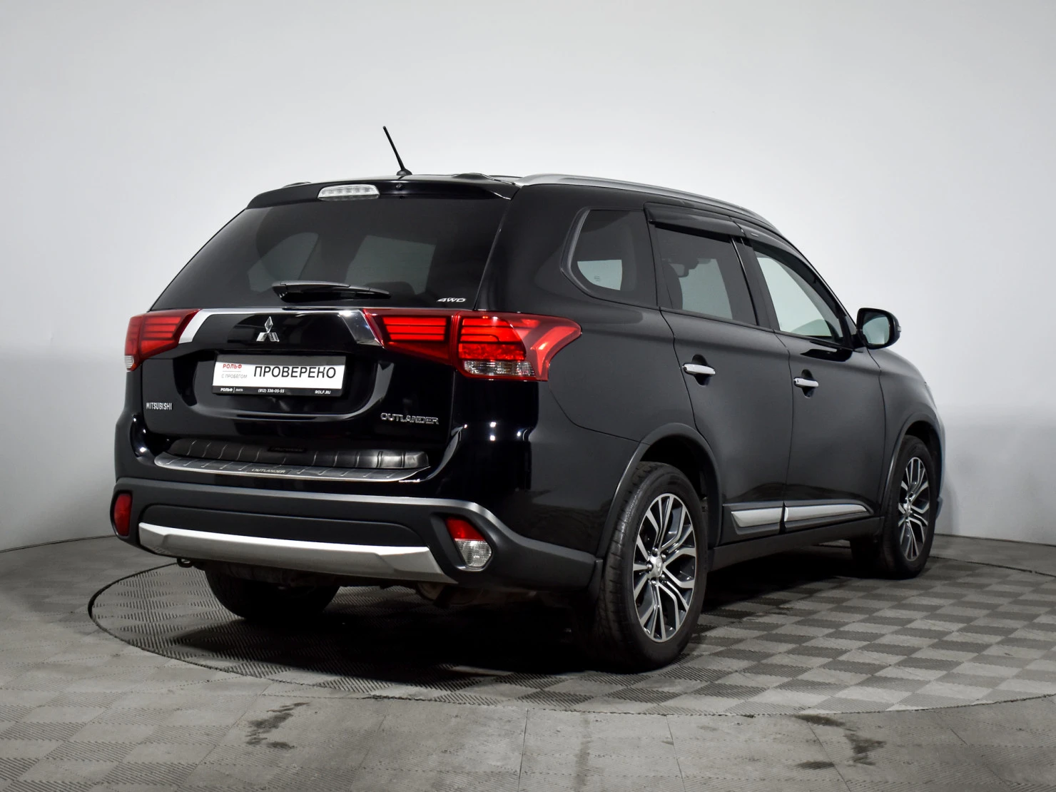 Mitsubishi OUTLANDER, 2016