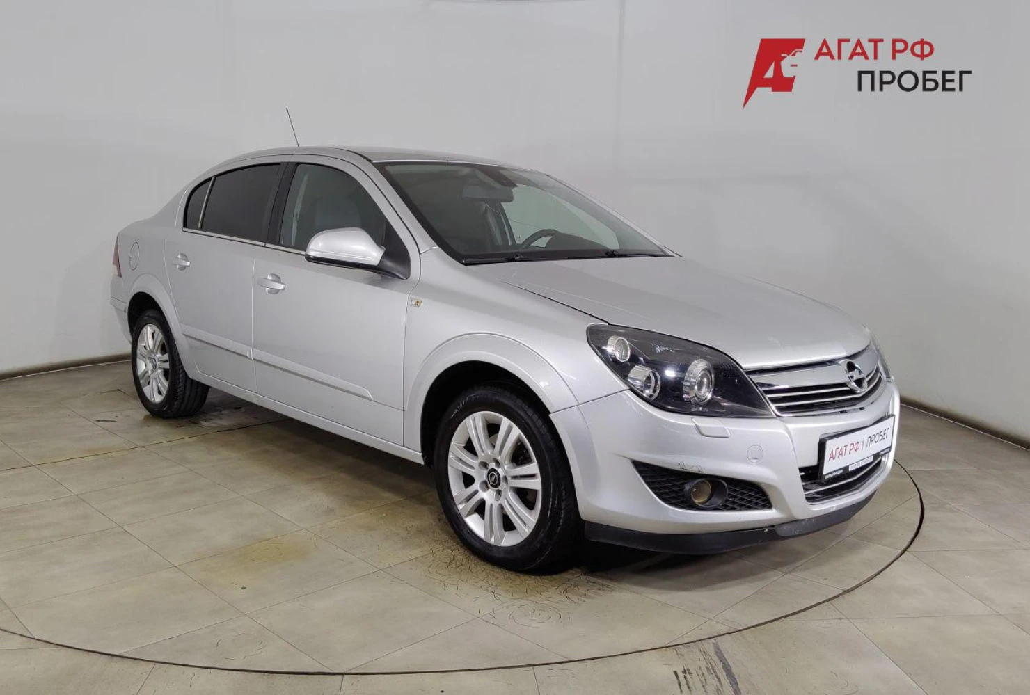 Opel Astra, 2012