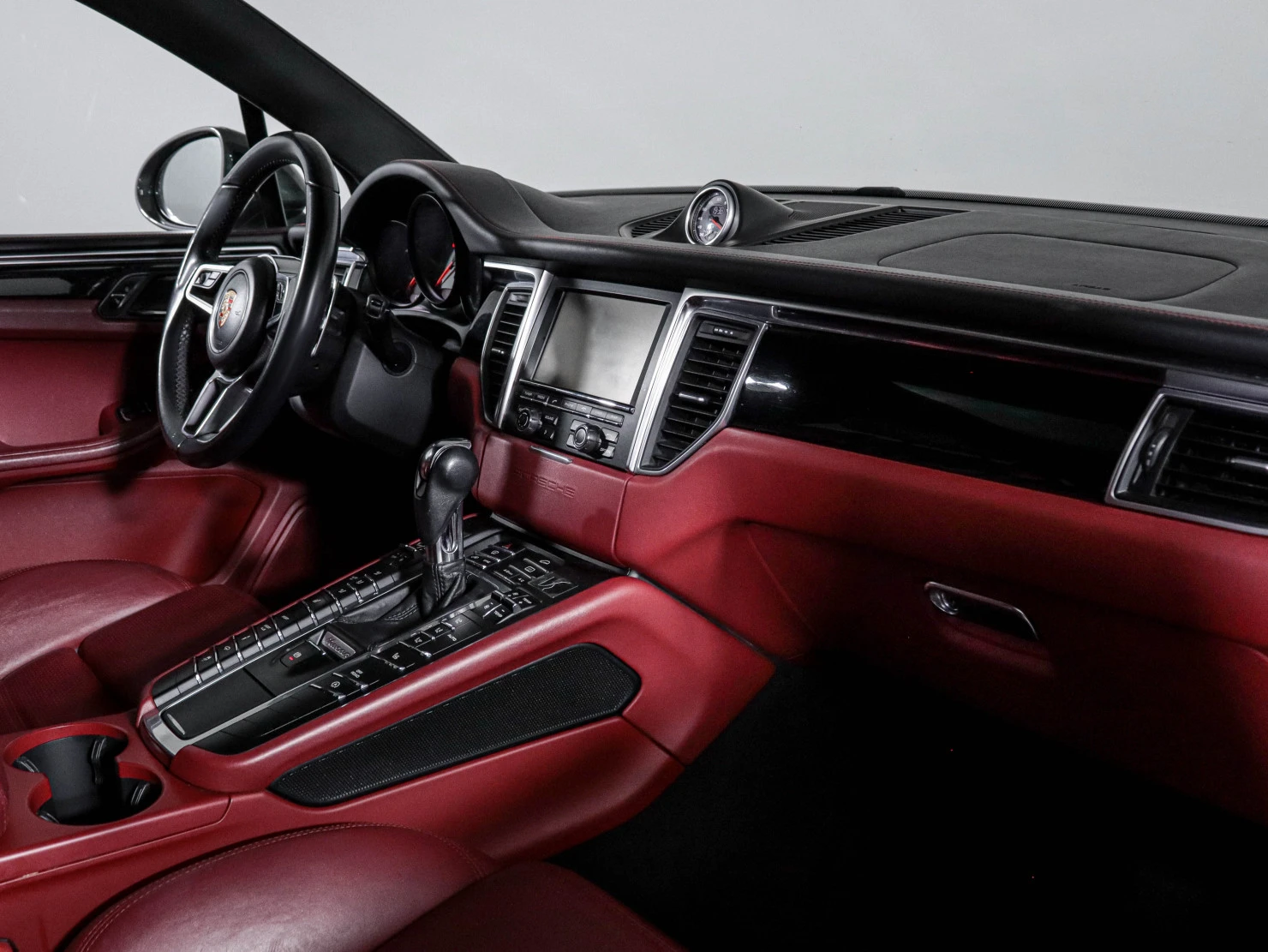 Porsche Macan, 2015