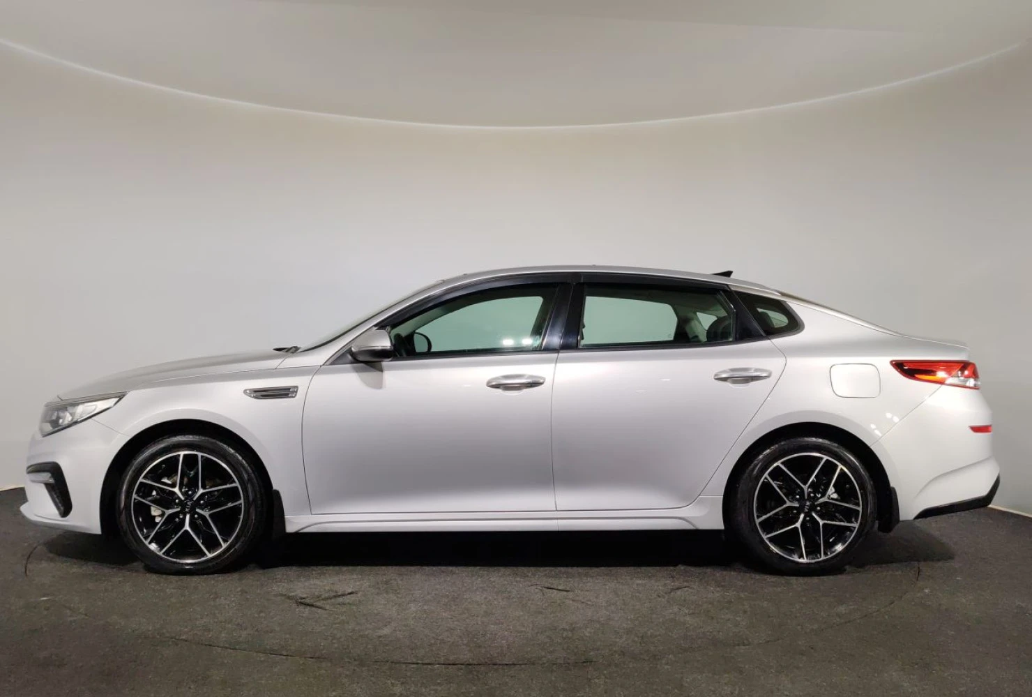 Kia Optima, 2019