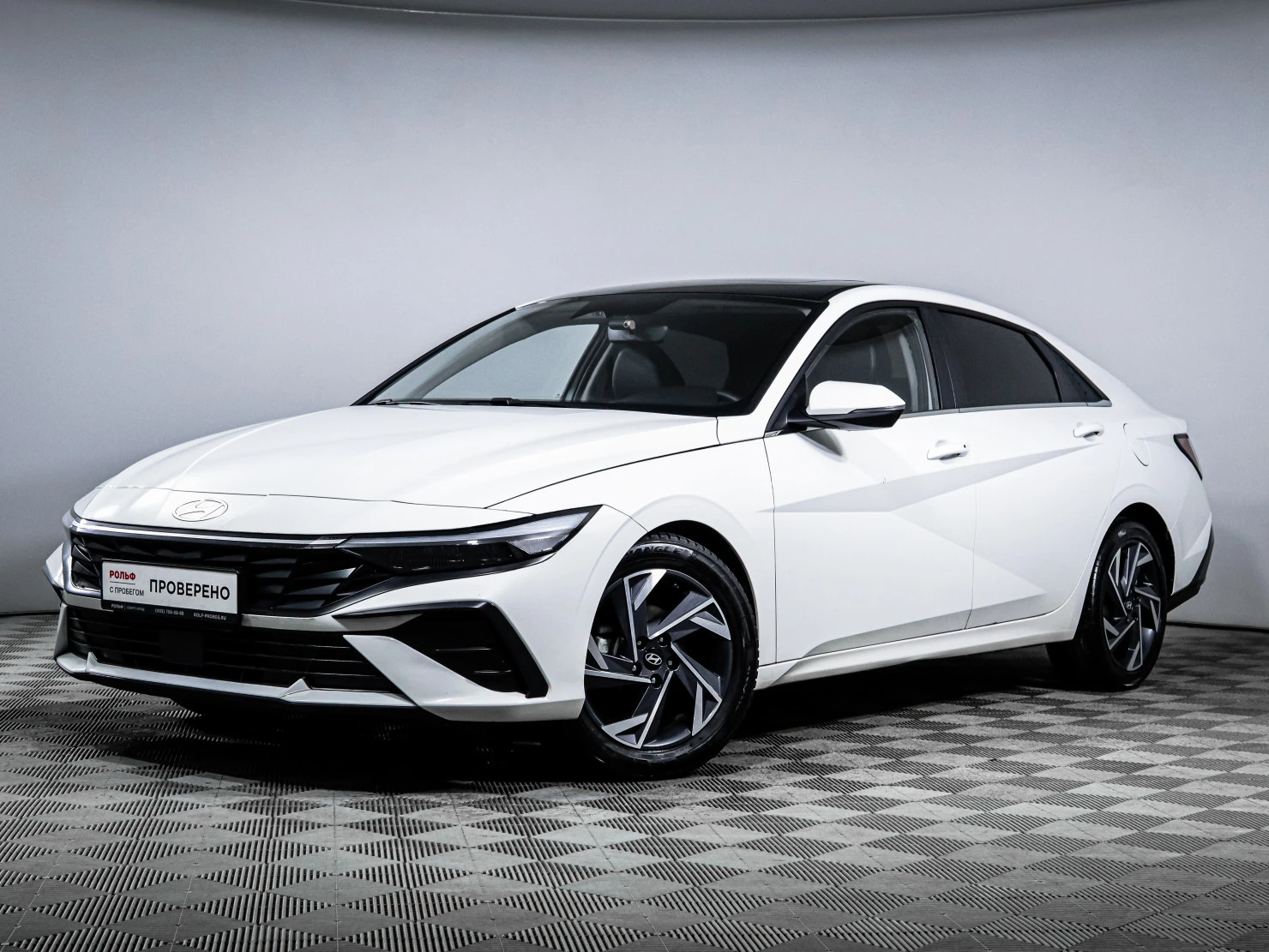 Hyundai Elantra, 2023