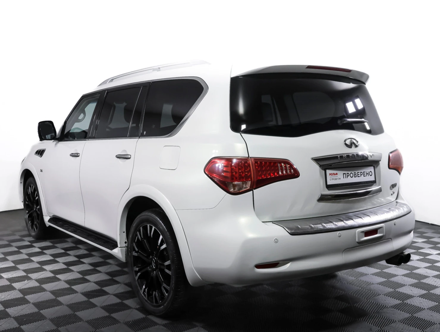Infiniti QX80, 2014