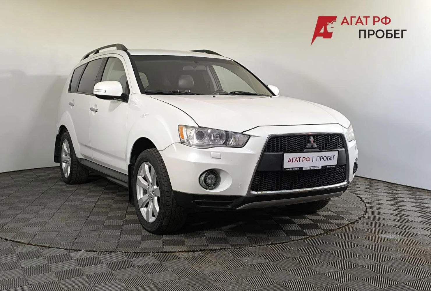 Mitsubishi OUTLANDER, 2011