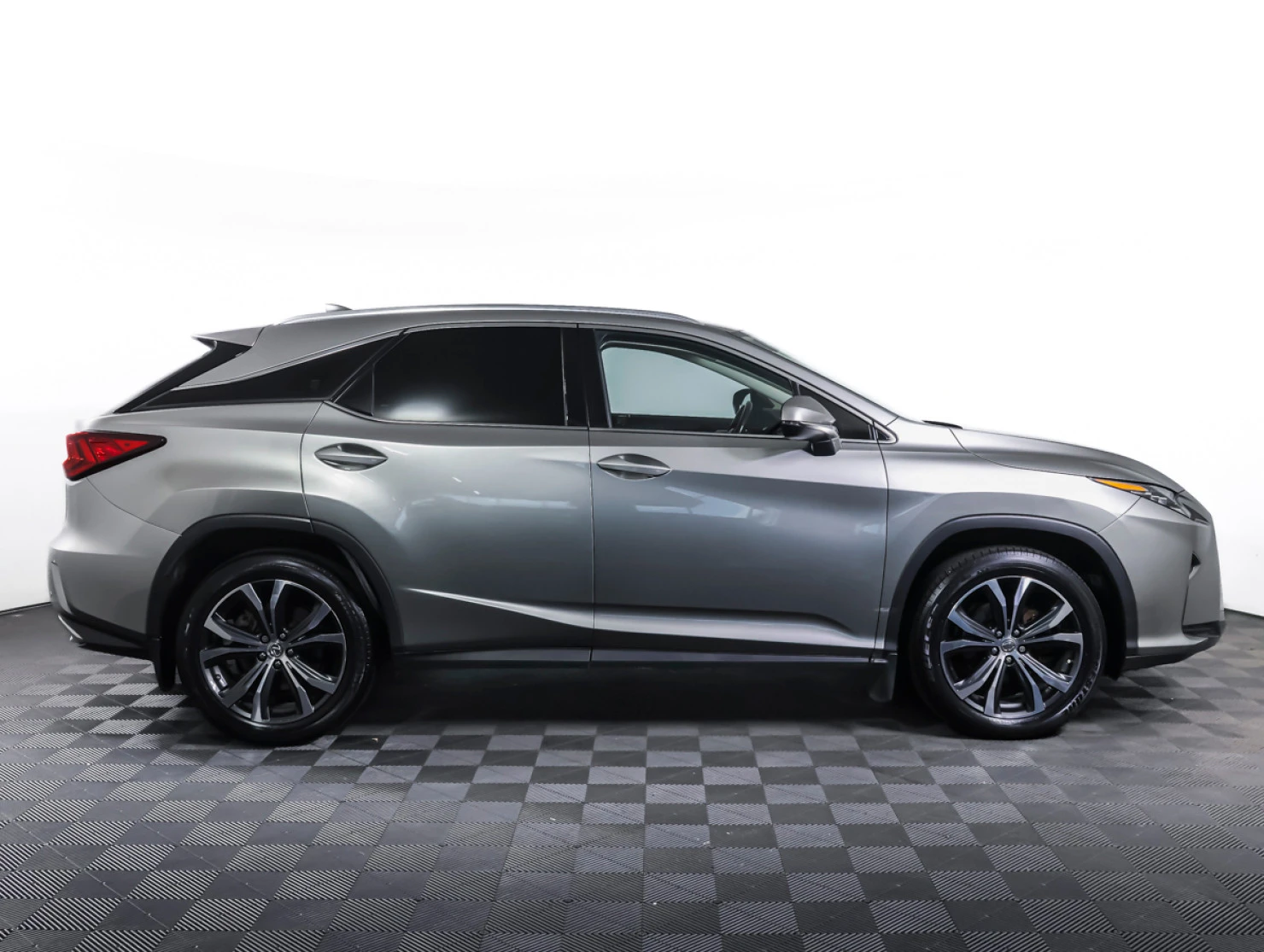 Lexus RX, 2016