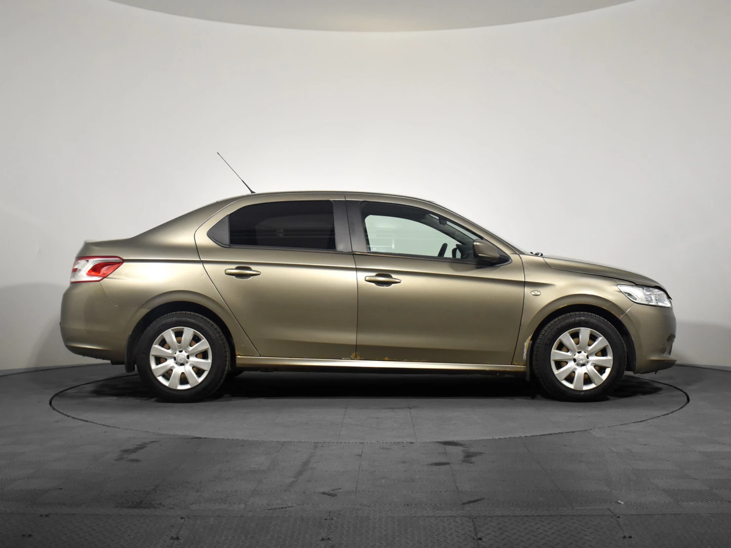 Peugeot 301, 2013