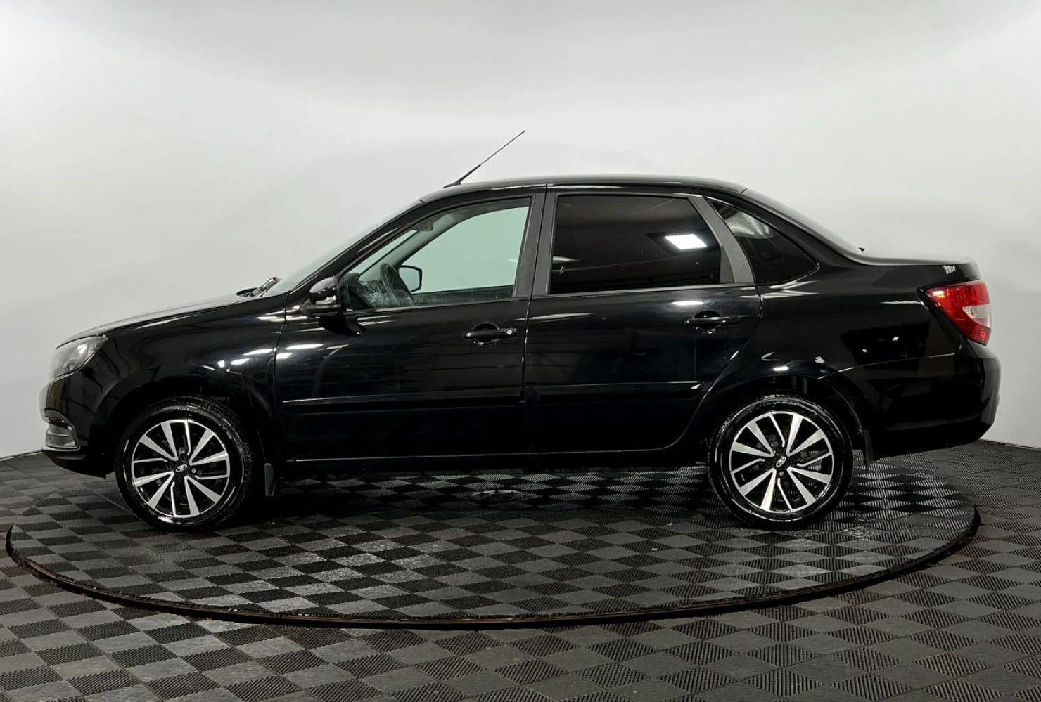 LADA (ВАЗ) Granta, 2022