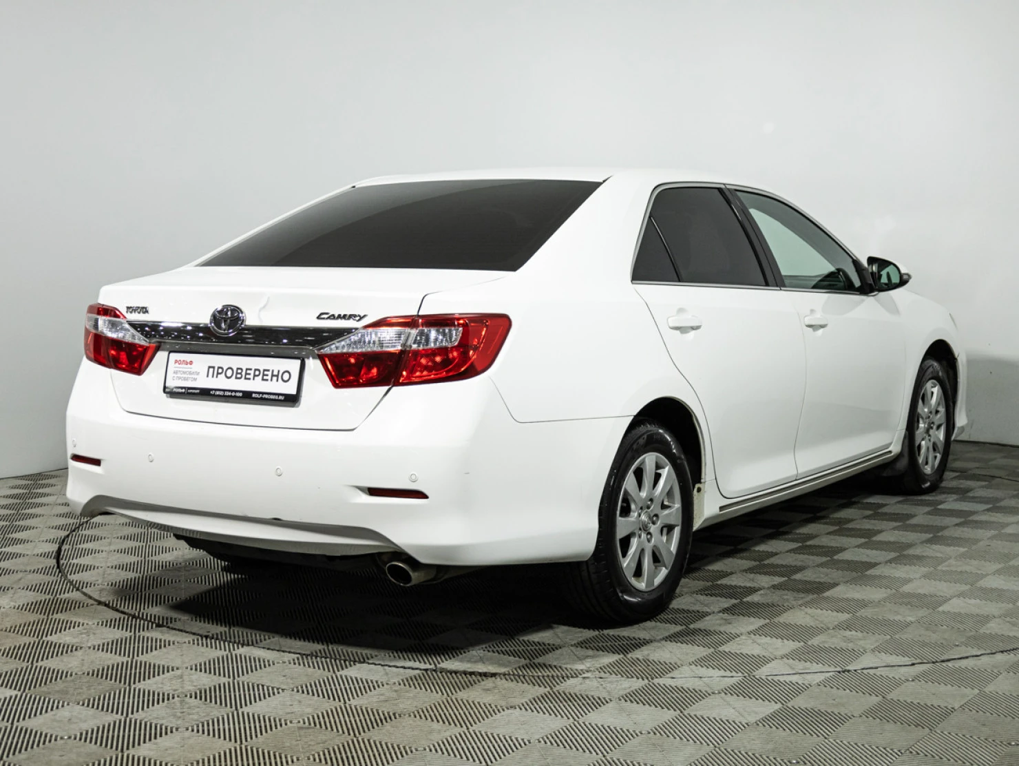 Toyota Camry, 2013