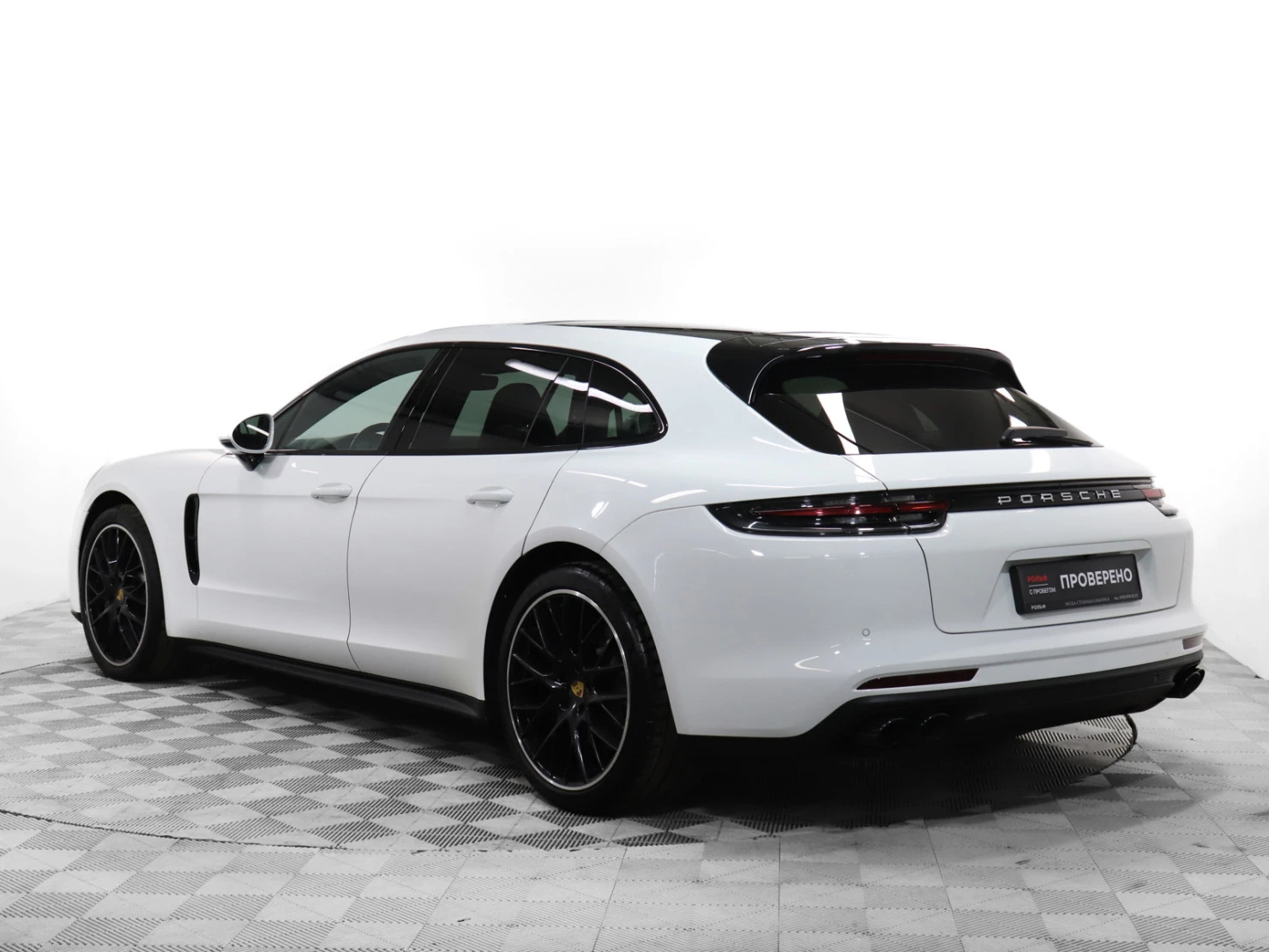 Porsche Panamera, 2018