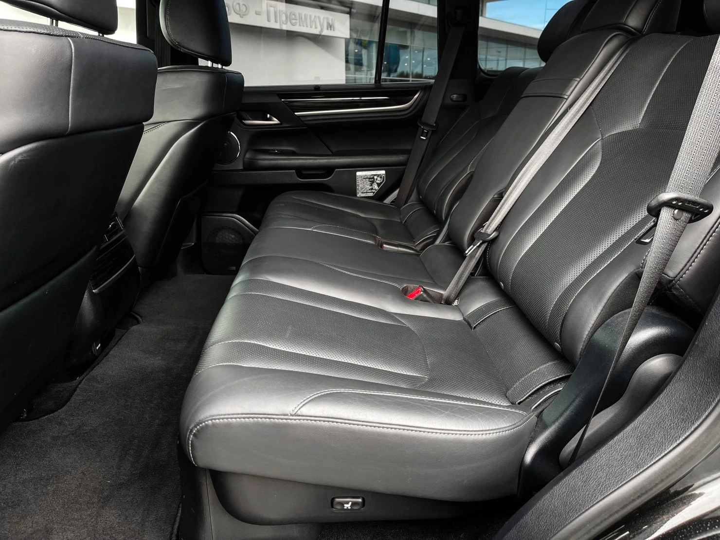 Lexus LX, 2020
