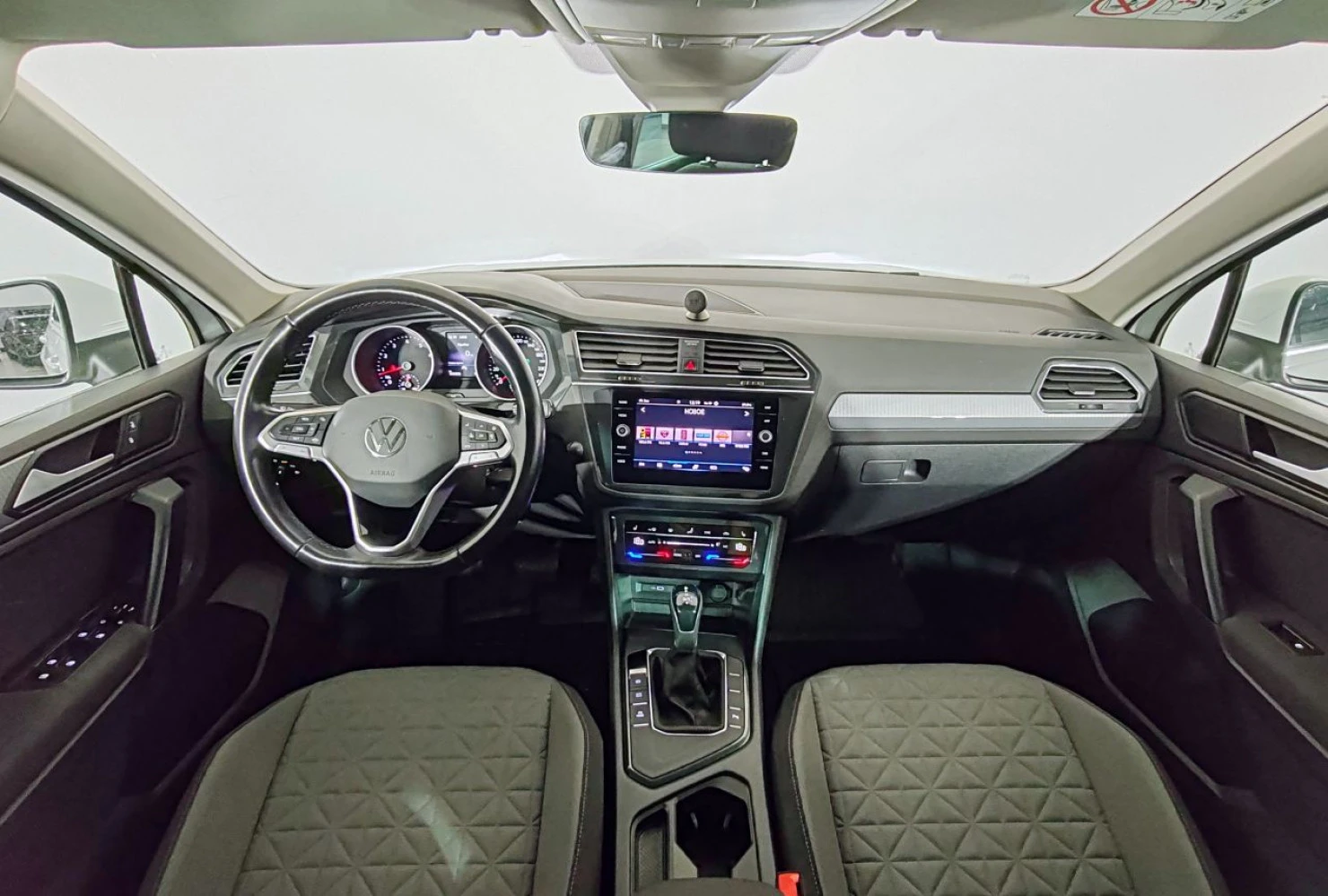 Volkswagen Tiguan, 2020