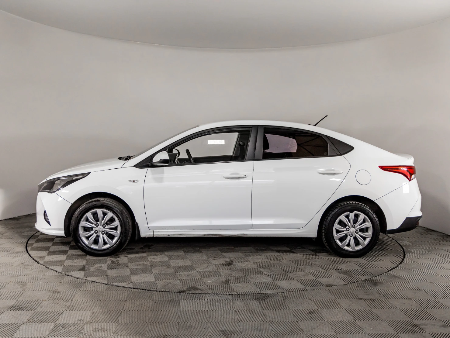 Hyundai Solaris, 2020