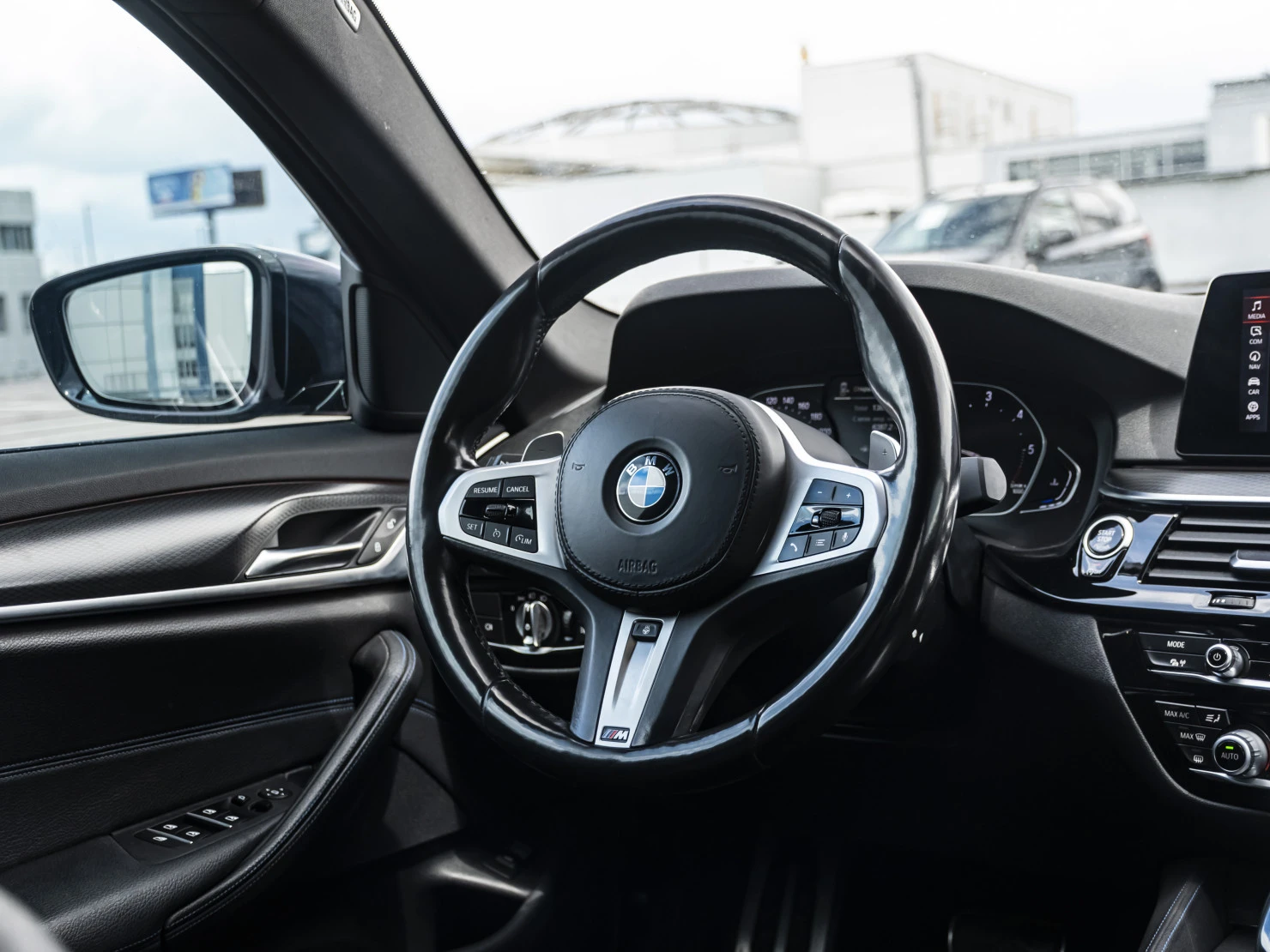 BMW 5 серии, 2020