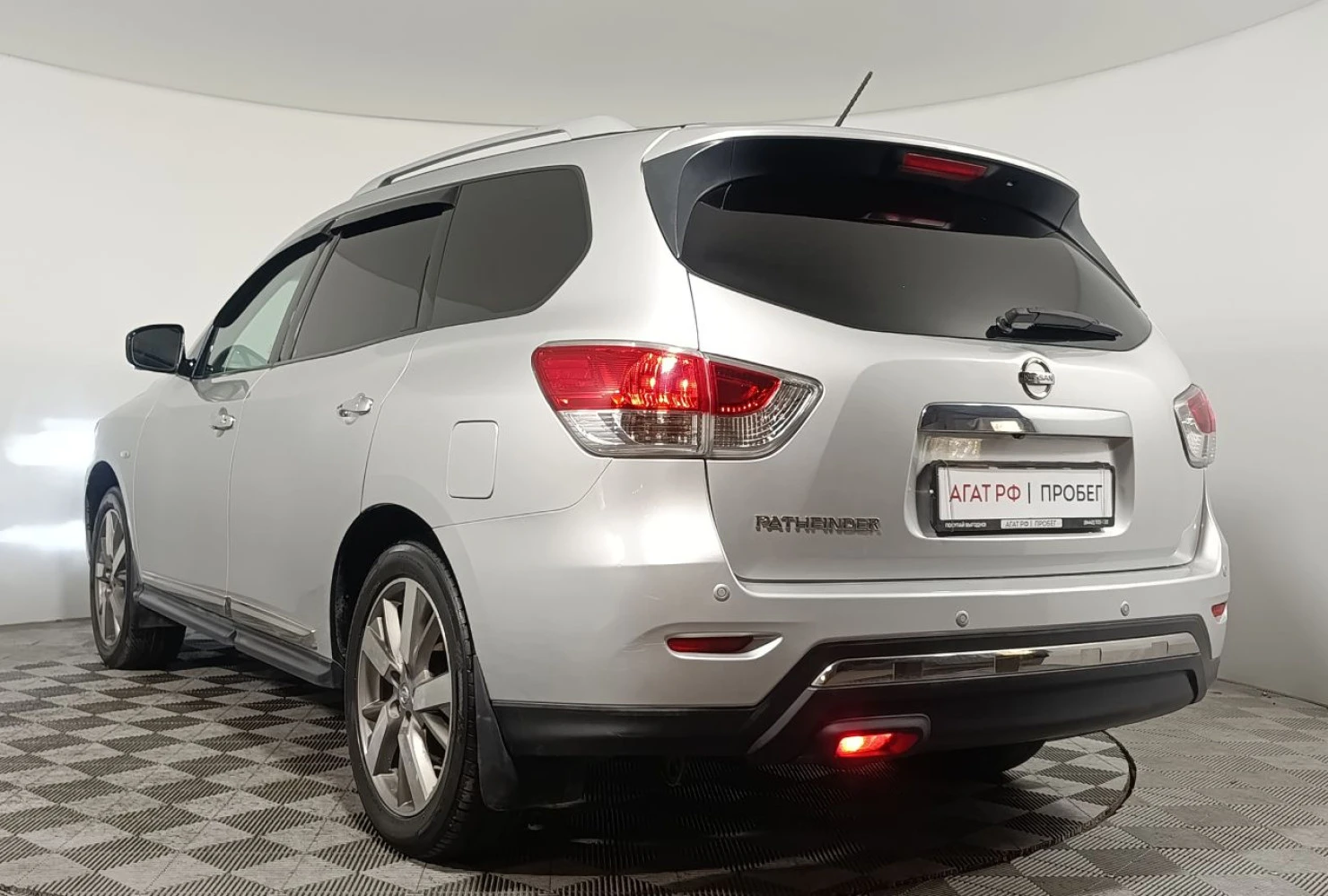 Nissan Pathfinder, 2014