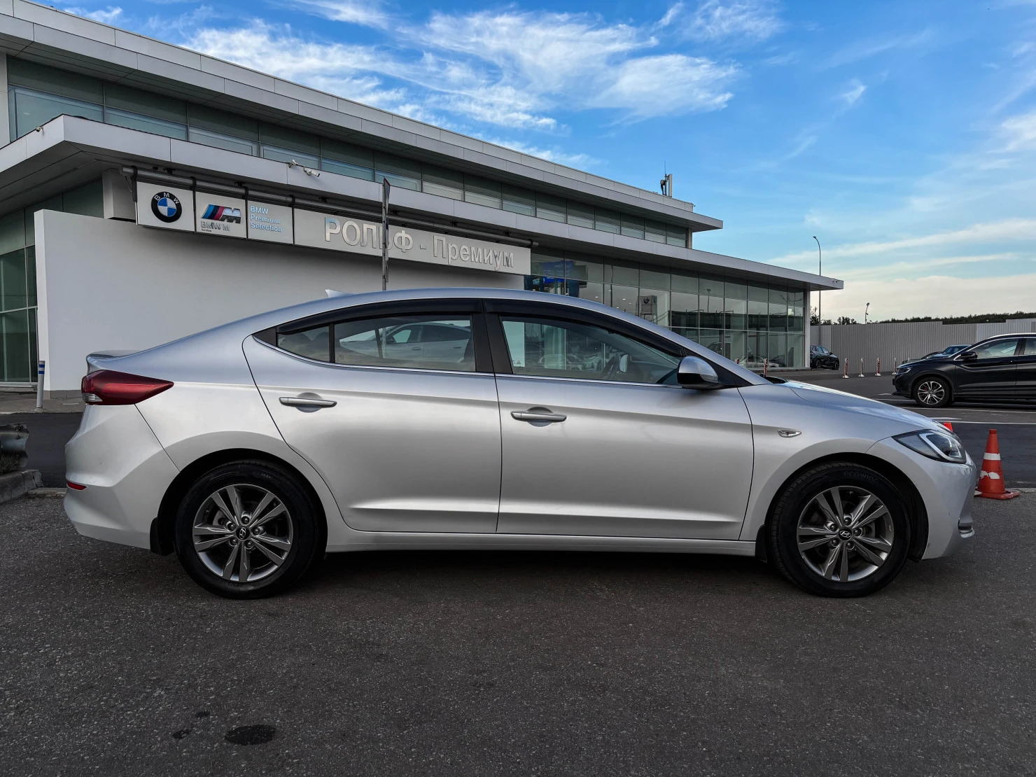 Hyundai Elantra, 2017