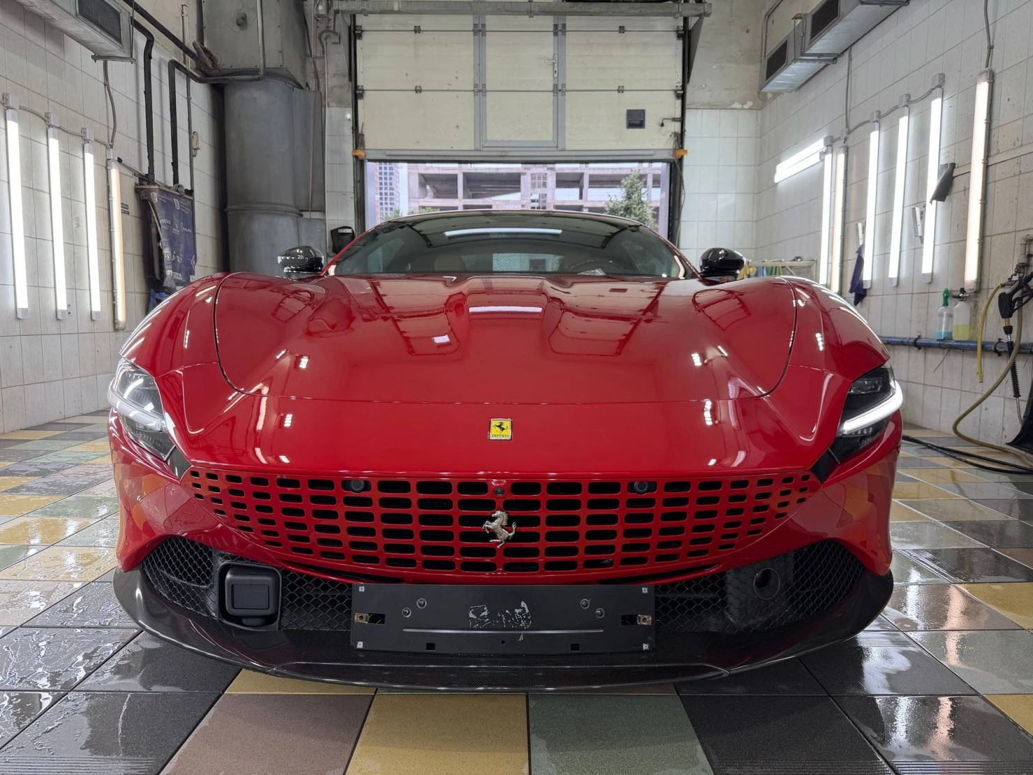 Ferrari Roma, 2021