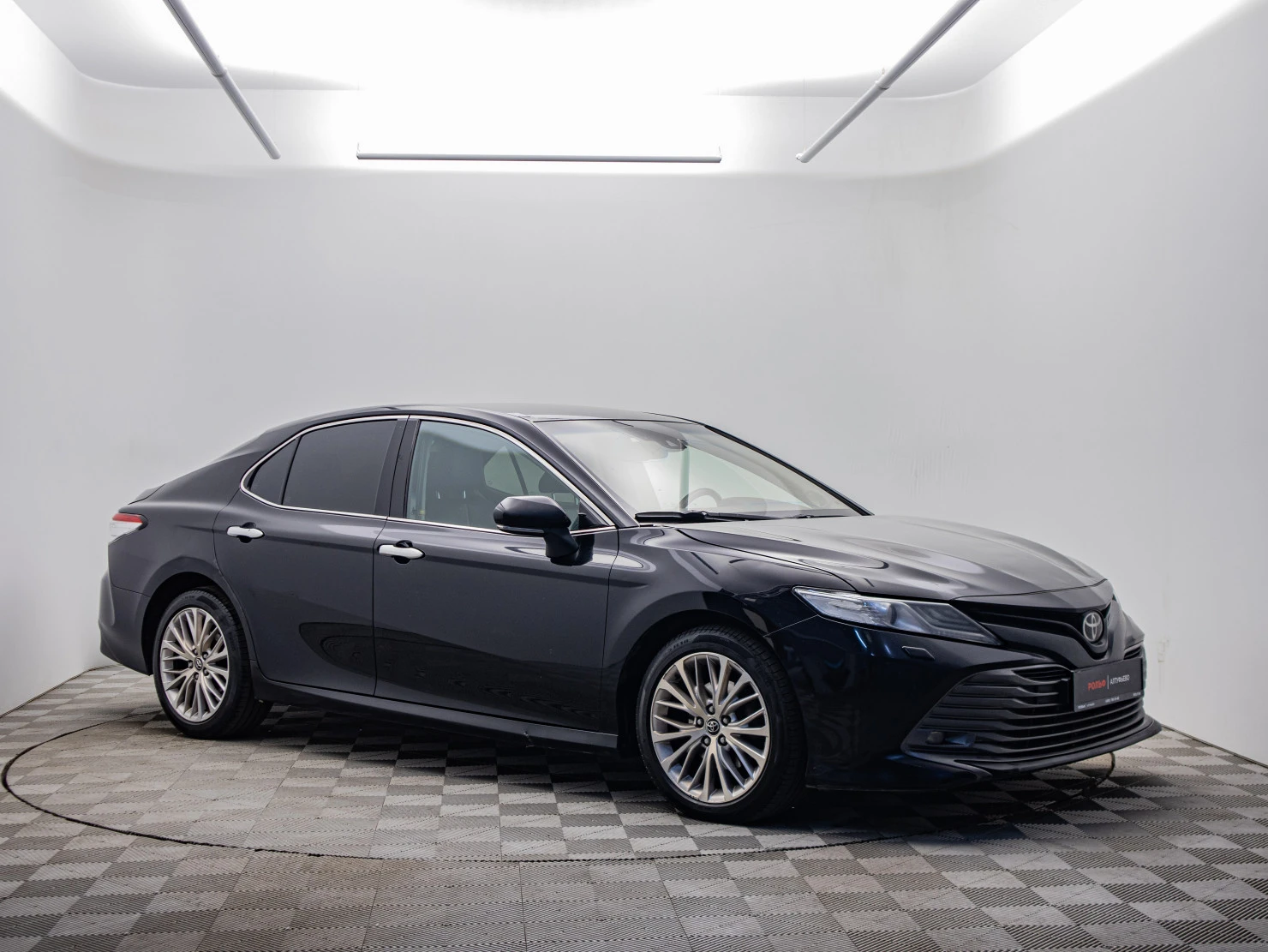 Toyota Camry, 2018
