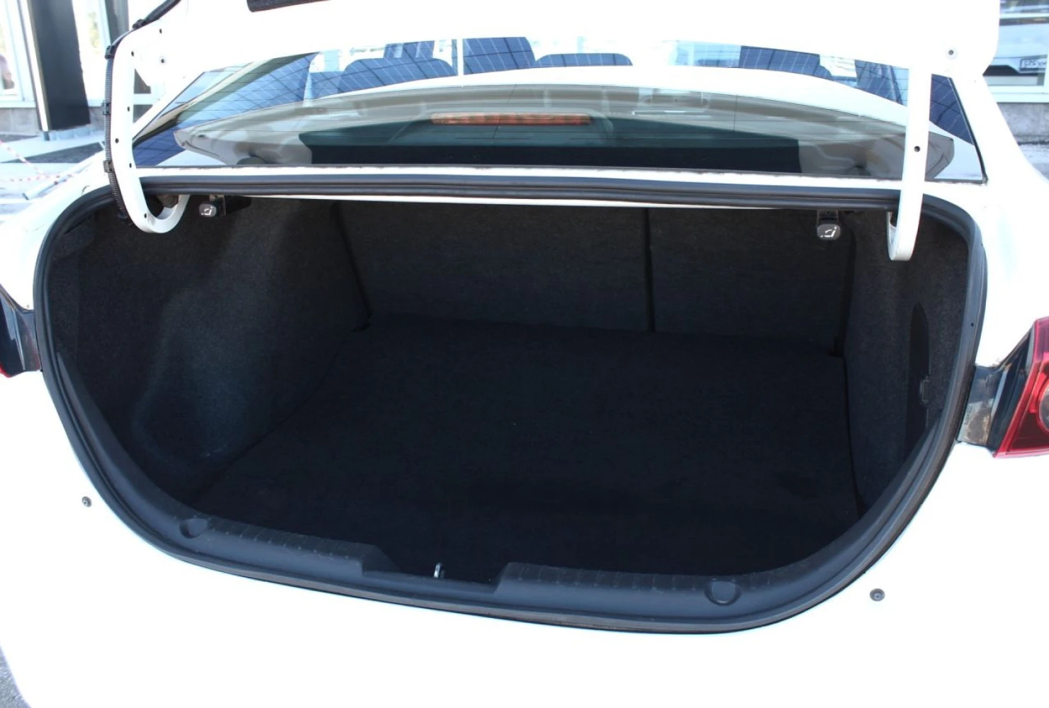 Mazda 3, 2015