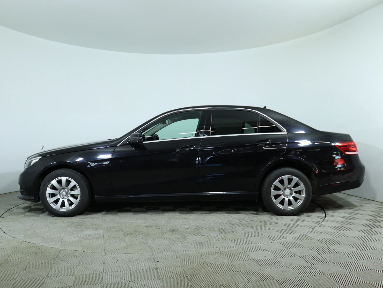 Mercedes-Benz E-Класс, 2014
