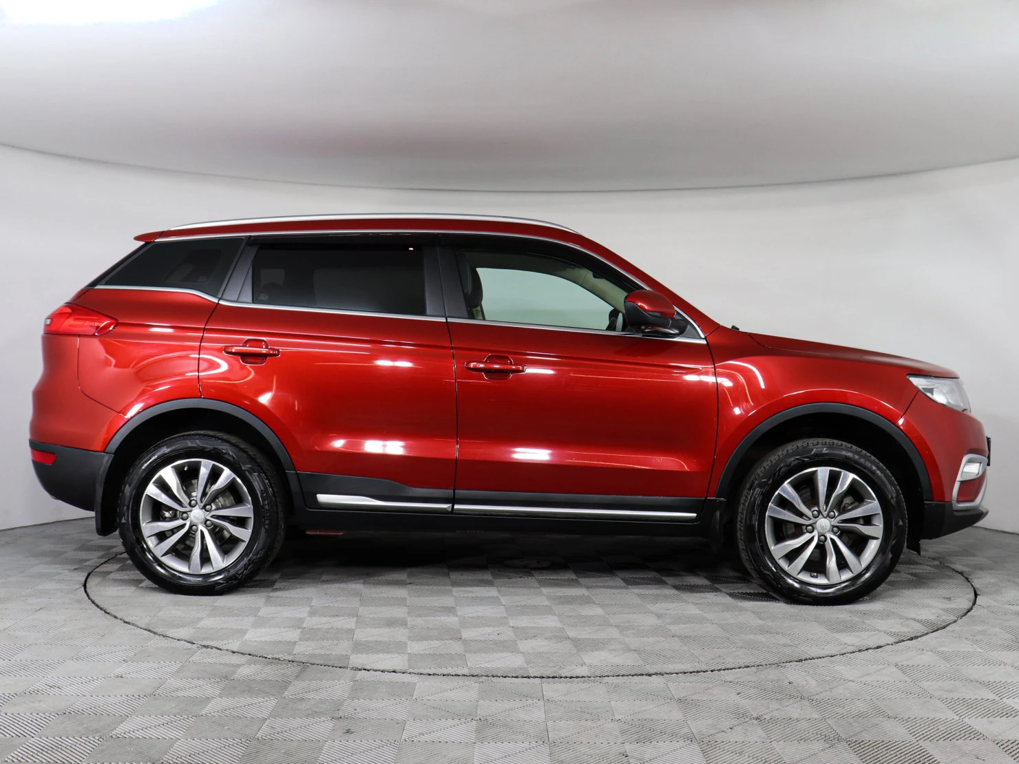 Geely Atlas, 2020