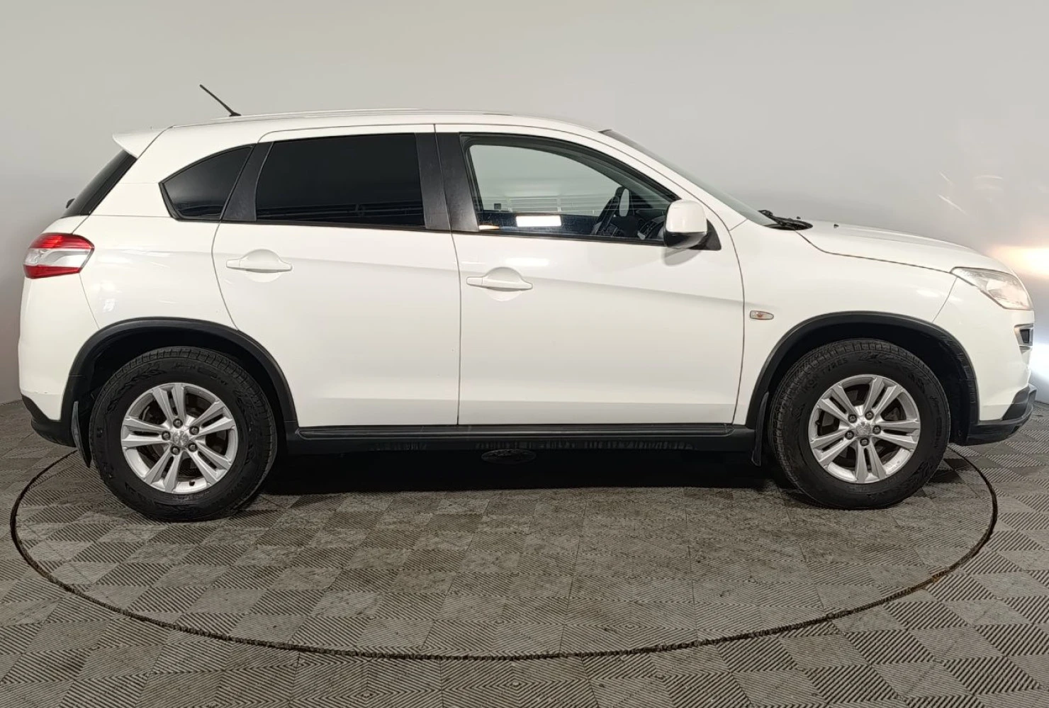 Peugeot 4008, 2012