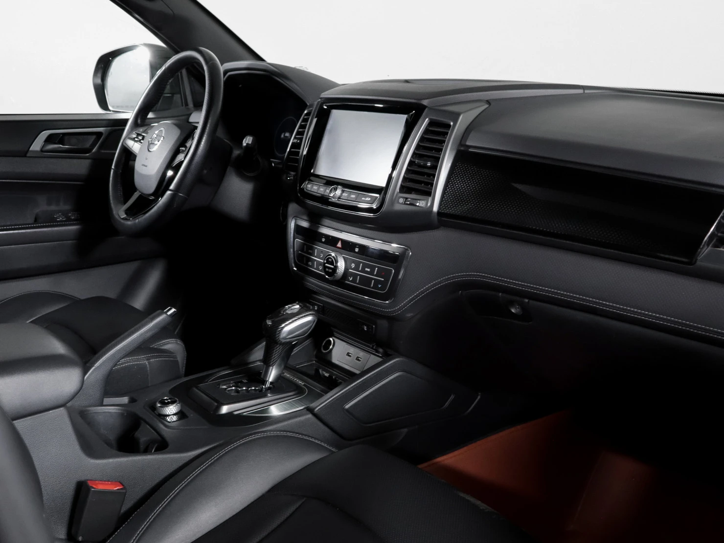 SsangYong Rexton Sports, 2022