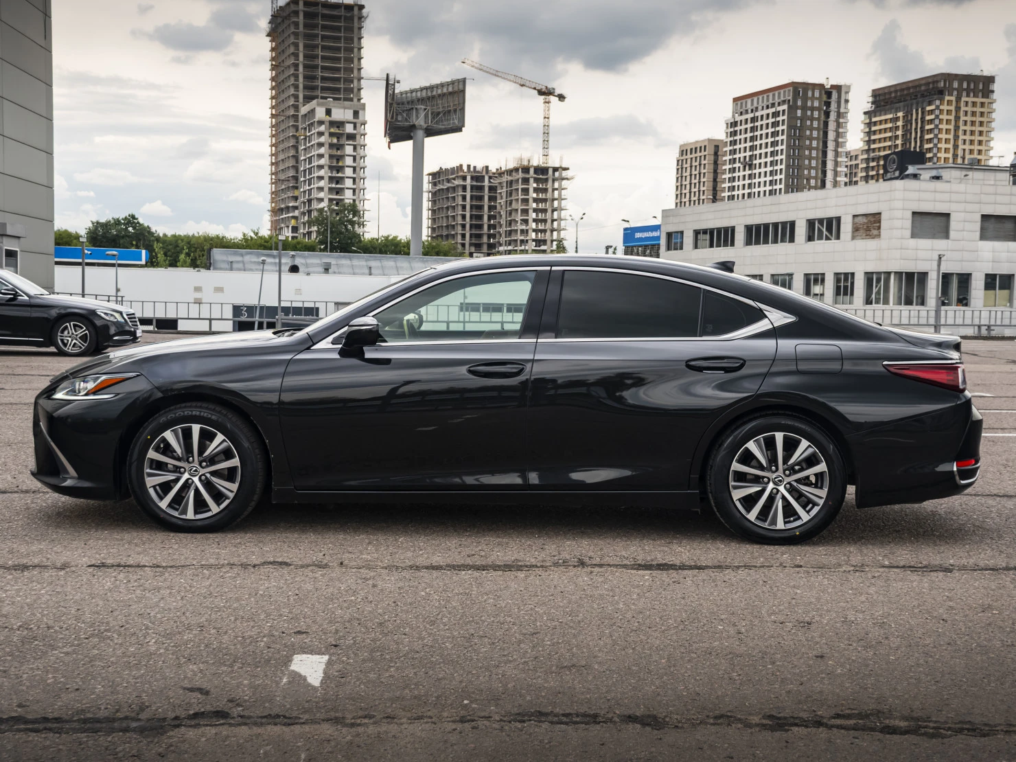 Lexus ES, 2018