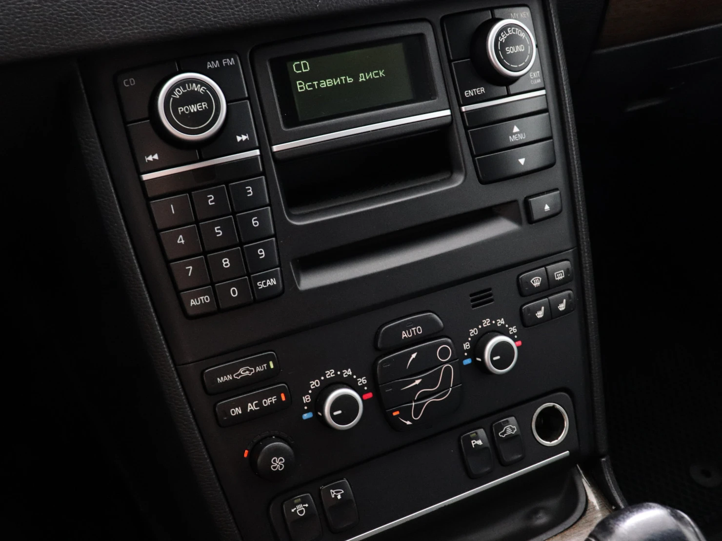 Volvo XC90, 2011
