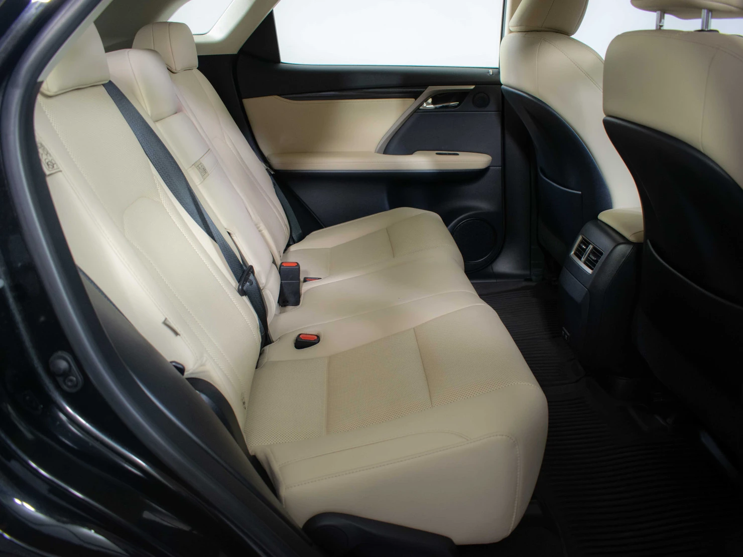 Lexus RX, 2021