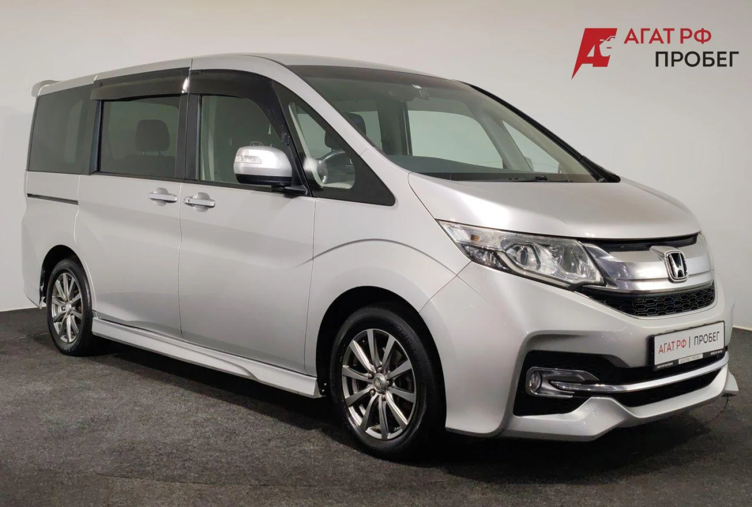Honda Stepwgn, 2015