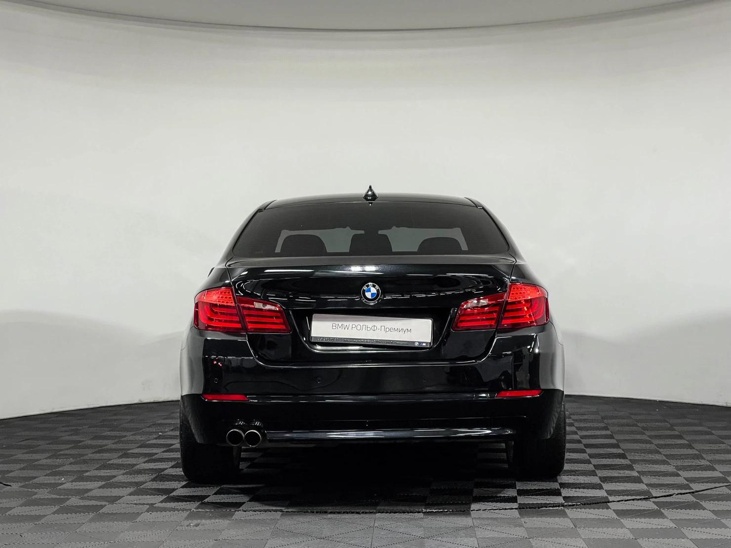 BMW 5 серии, 2013