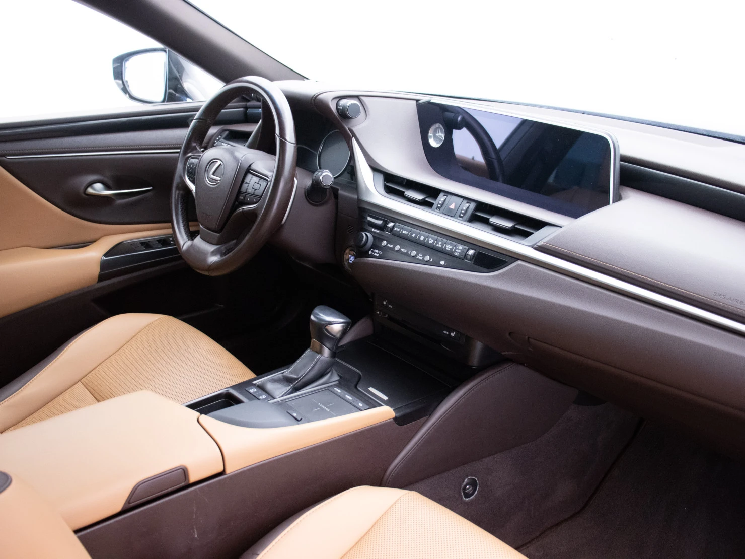 Lexus ES, 2020