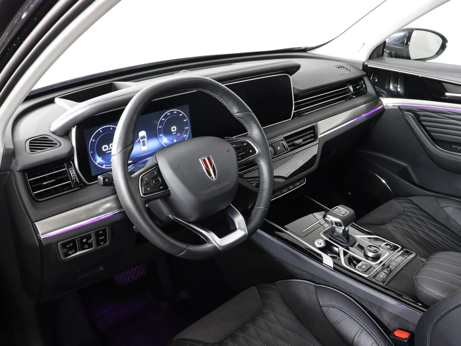 Hongqi HS5, 2024