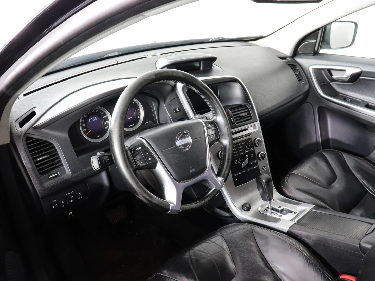 Volvo XC60, 2010