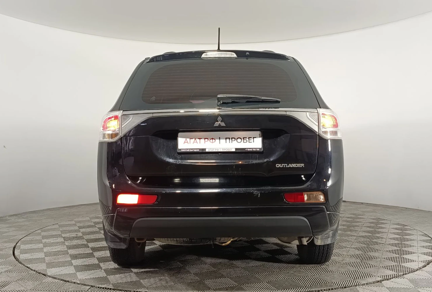 Mitsubishi OUTLANDER, 2012